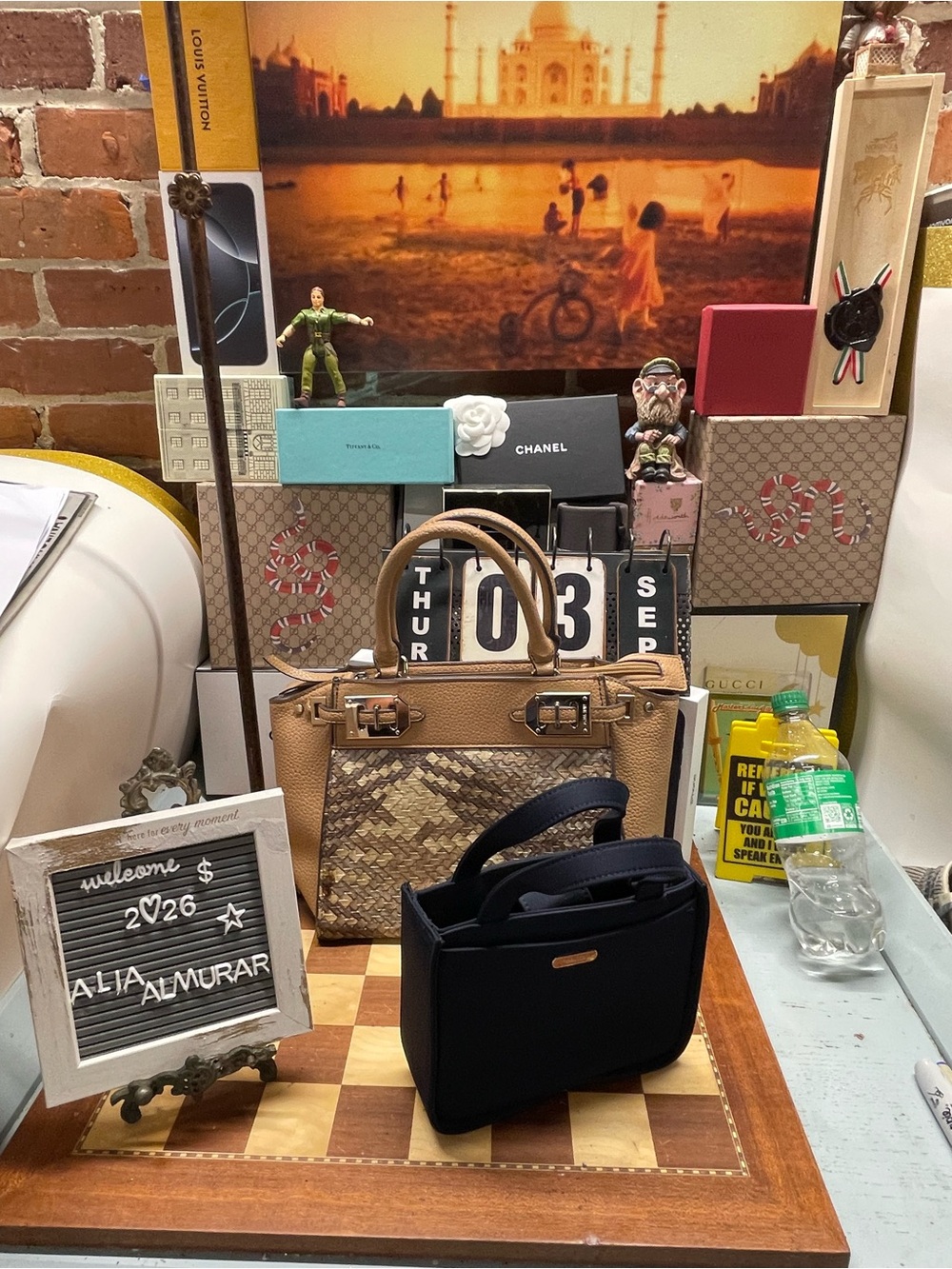 Vtg Nine West bags